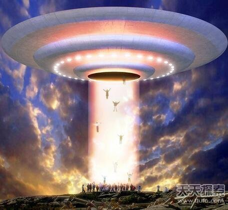 解析UFO惊天秘密：上世纪UFO飞船初现