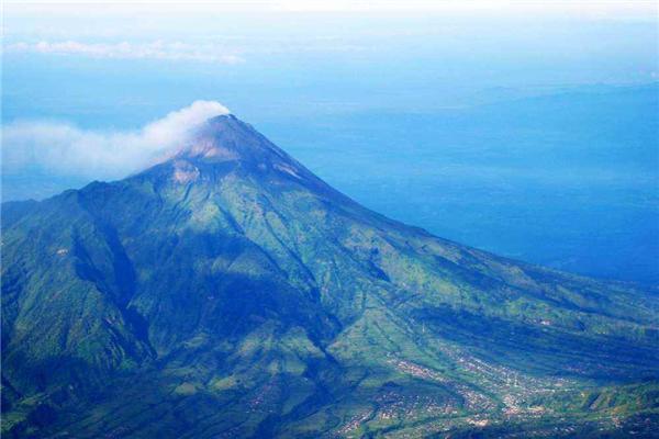 世界上最活跃的十座火山，相当活跃危险极大