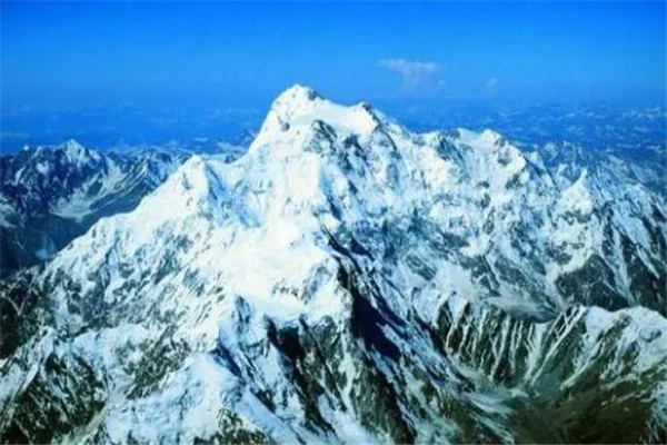 世界第一到第十高峰，世界十大最高的山峰