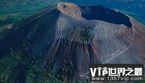 美国黄石公园的火山,世界上十大最活跃的火山,很可能会爆发