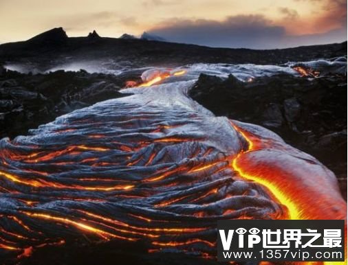 世界上最具破坏力的超级火山 黄石公园超级火山爆发可能埋没整个美国