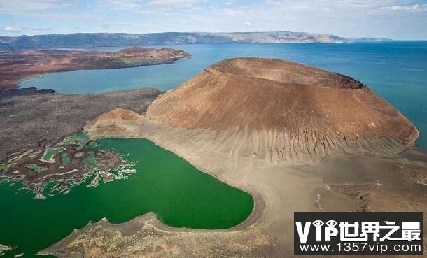 最美湖中火山口，图尔卡纳湖火山口，美得让人心醉(4)