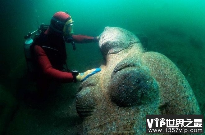 探秘一夜之间神秘消失的埃及古城 海底沉睡2000年